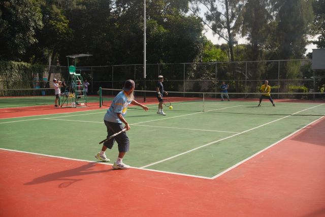 Cómo pasar de nivel intermedio a avanzado en tenis y superar el estancamiento